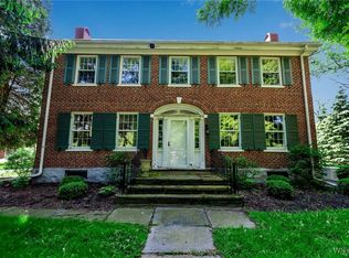 7358 Sweetland Rd, Derby, NY 14047