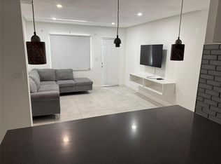 2201 Greene St APT 1, Hollywood, FL 33020