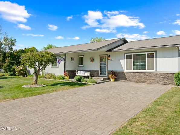 130 Larson Rd, Yakima, WA 98908