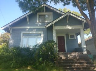 7556 17th Ave NW, Seattle, WA 98117