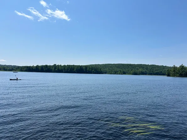 62 Onway Lake Road, Raymond, NH 03077