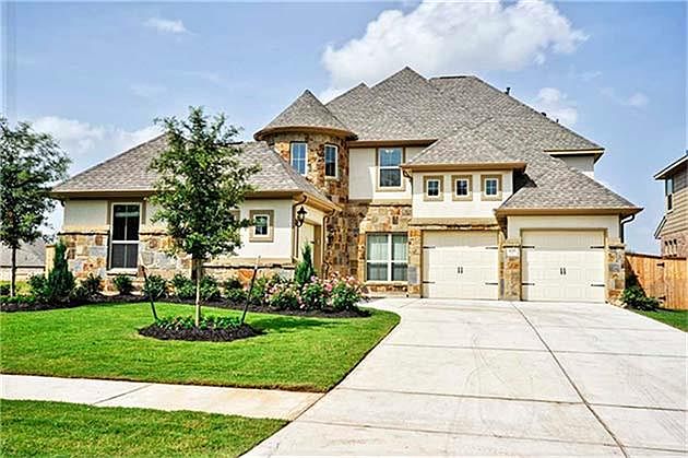 1st image of 4818 Legend Creek Dr