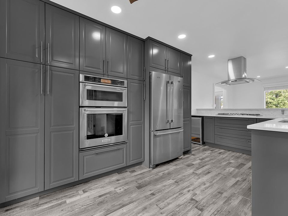 1st image of 47 Galloway Dr
