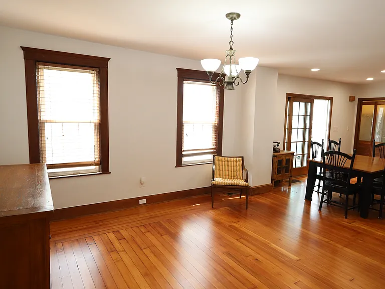 34R Rush St — Photo 11