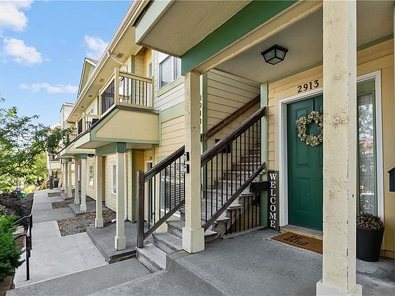 2nd image of 2913 Cherry St