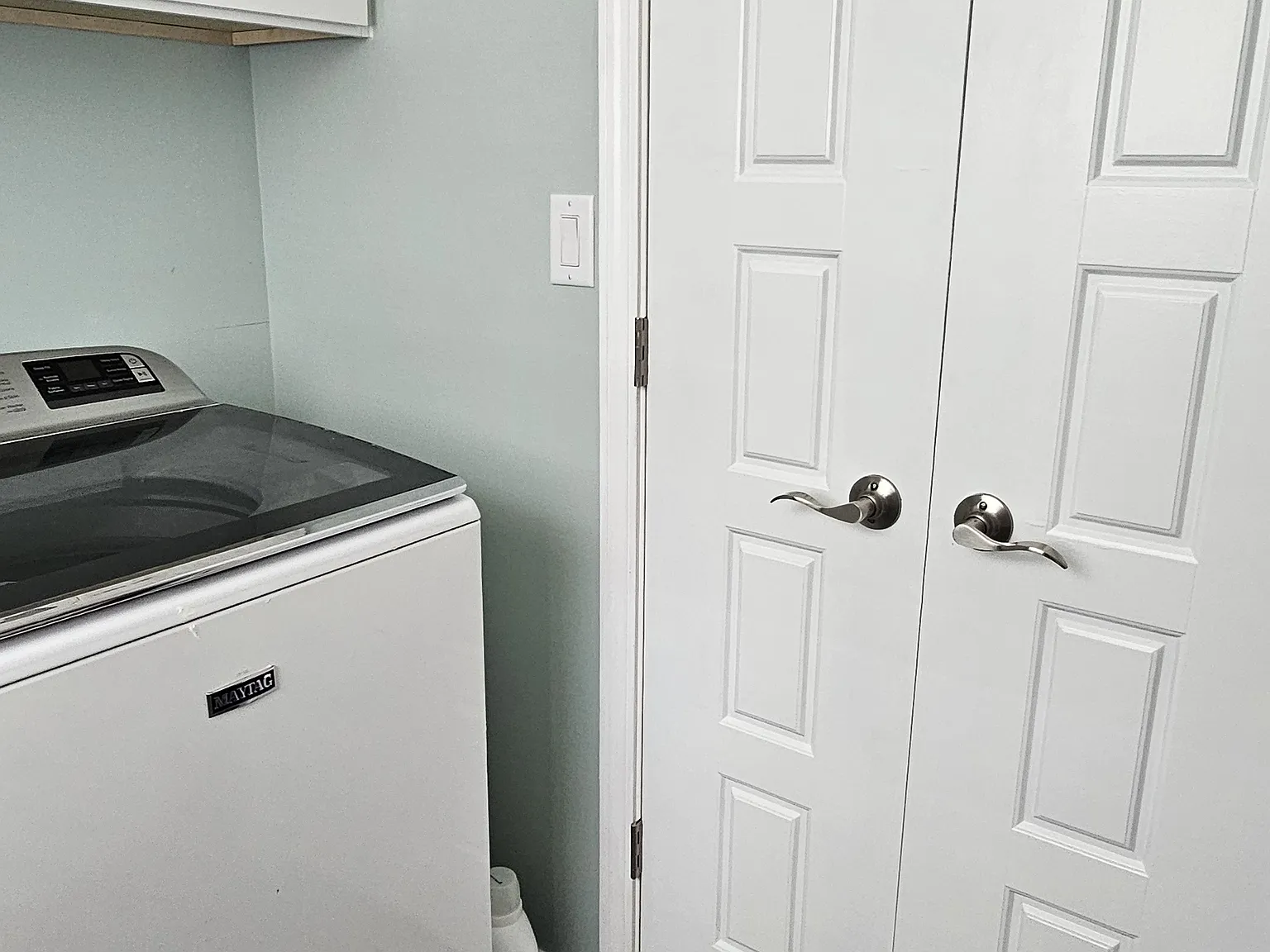 4 bed, 2112 sqft, $4,000 — Photo 3