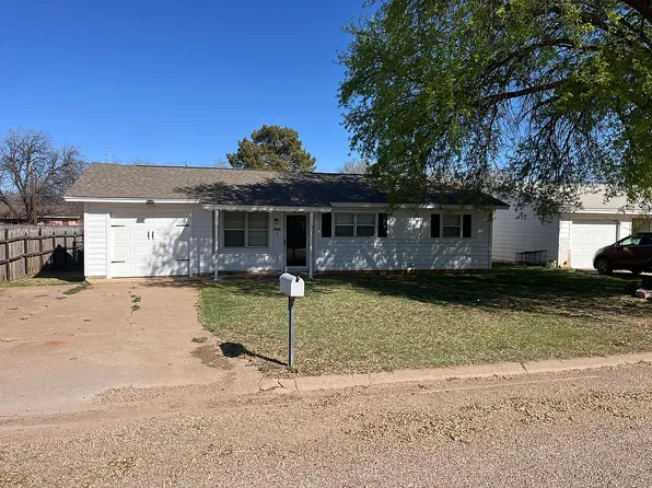 605 Sunset Dr, Stamford, TX 79553