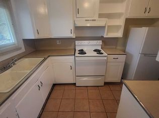 22 Smith St #1, Poughkeepsie, NY 12601