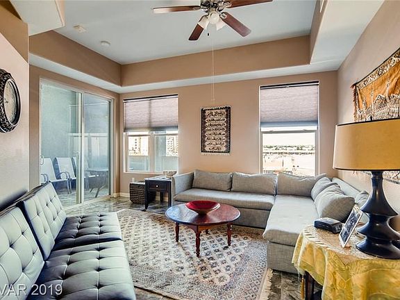 4th image of 32 E Serene Ave Unit 406