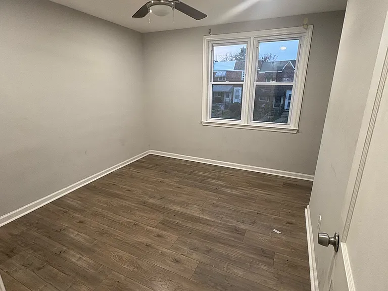 3611 W Lexington St — Photo 17