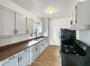 3958 1/4 W 27th St, Los Angeles, CA 90018