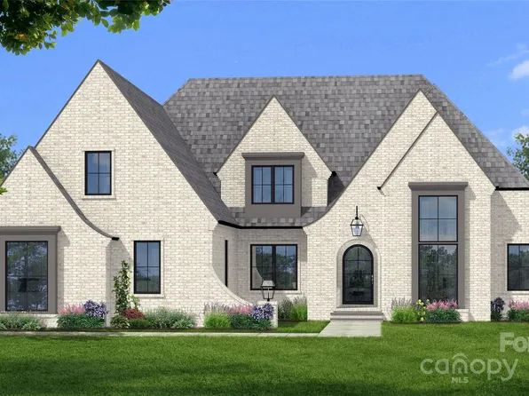 216 Sugar Maple Ln, Matthews, NC 28104