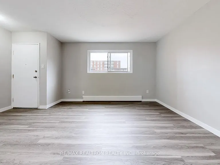 362 Elgin Ct #3 — Photo 13