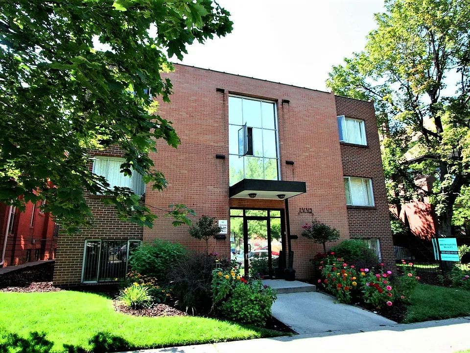 1443 Race St #21