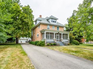 226 N Howard Ave, Croswell, MI 48422