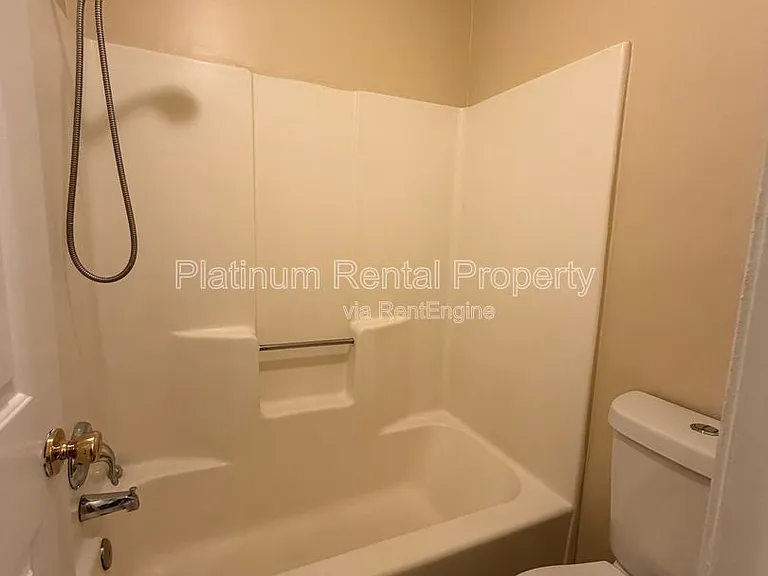 1955 Patterson Ct — Photo 16