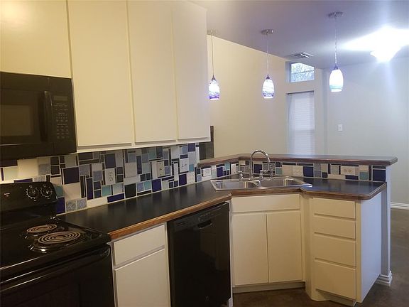 5th image of 4356 Green Acres Cir
