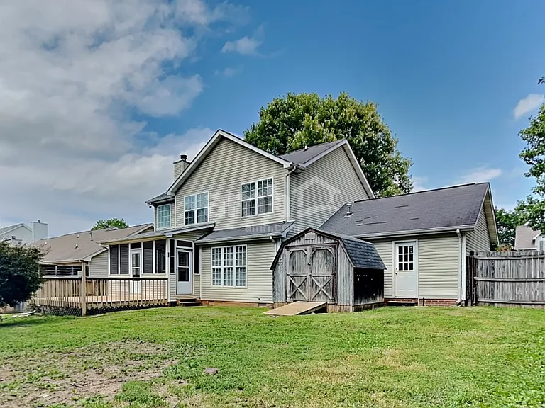 7633 Callow Cove Ln — Photo 25