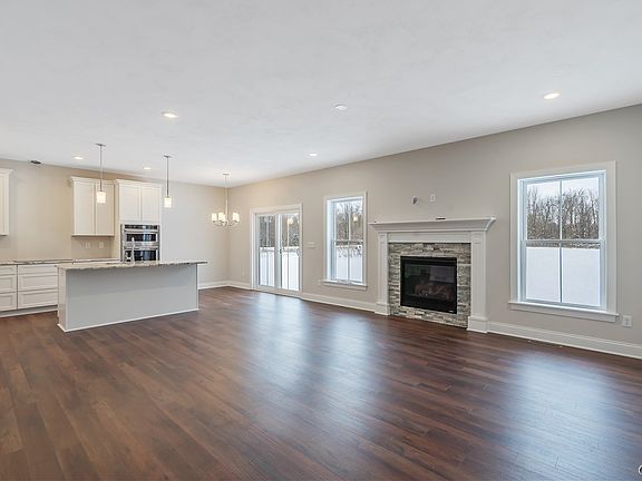 3rd image of 109 Terwillager Ln