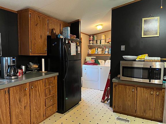 5th image of 708 Hathaway St