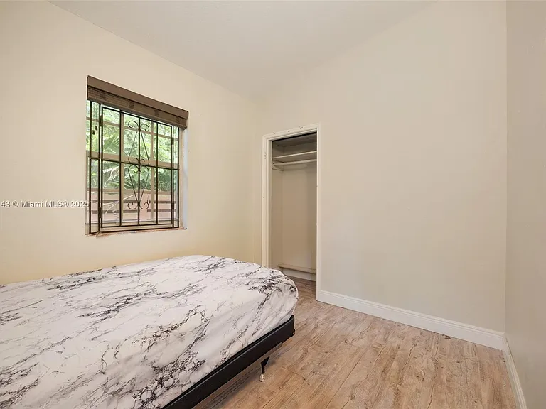 6401 SW 63rd Ct — Photo 14
