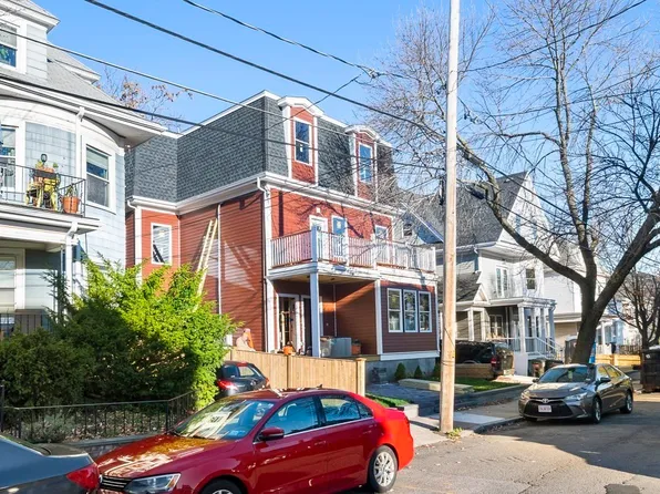 15 Grand View Ave #2, Somerville, MA 02143