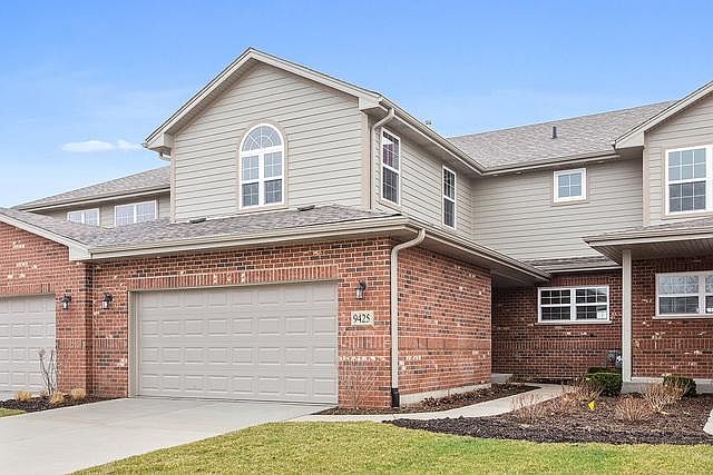 1st image of 9425 Parkwood Ln