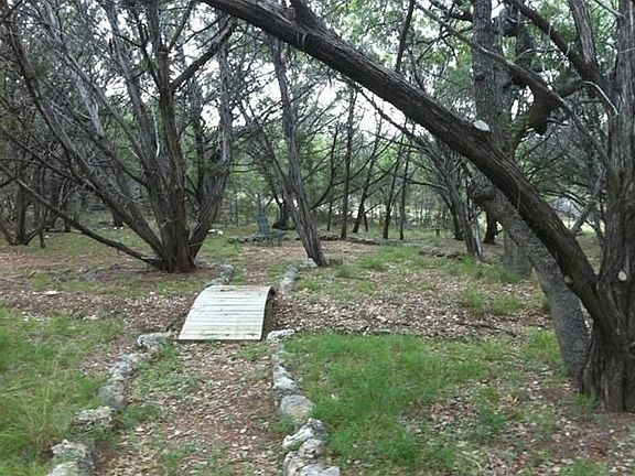 3rd image of 12 Wood Hollow Way