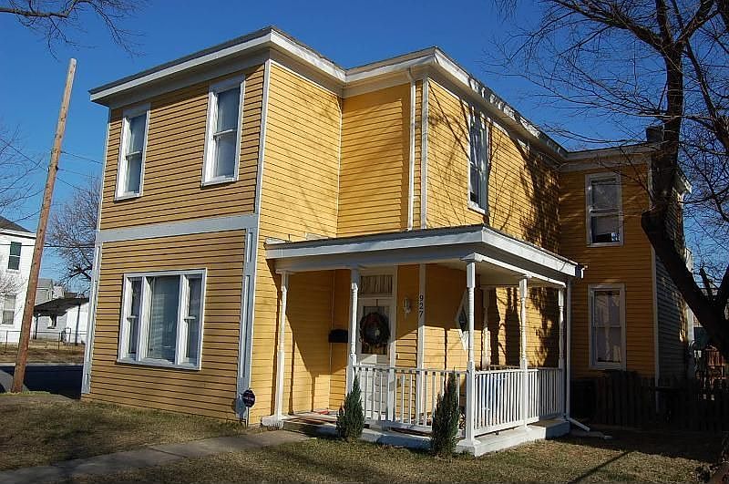 1st image of 927 Chimborazo Blvd