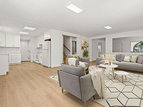 2nd image of 1399 Park Ave