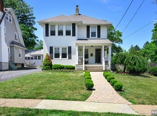 22 Lotus St, Westwood, NJ 07675