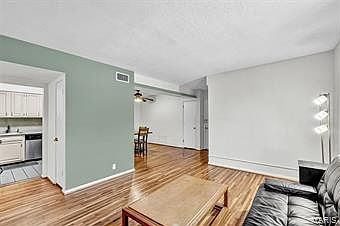 3rd image of 7571 Wellington Way APT 2B