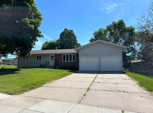 1202 Charolais Dr, Norfolk, NE 68701