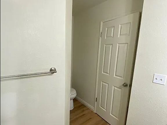 5th image of 3223-3235 W Clinton Ave #102