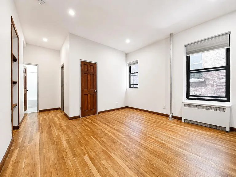 240 W 104th St #E3 — Photo 3