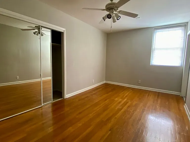 Andrews Court — Photo 8
