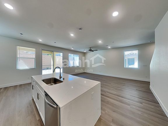 4th image of 261 Austin Bellerose Pl