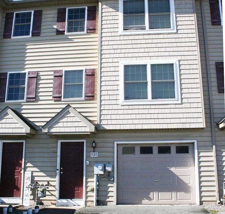 1st image of 520 Kentwell Dr