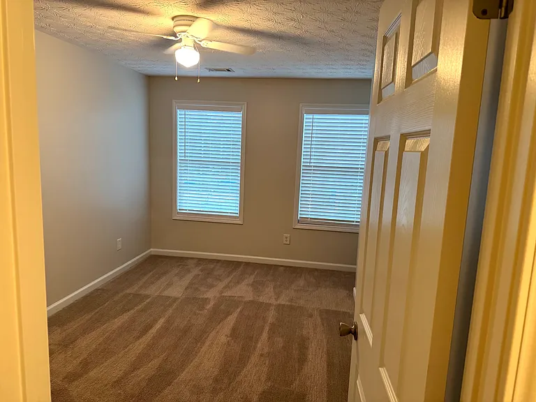 68 Riley Place Dr — Photo 14