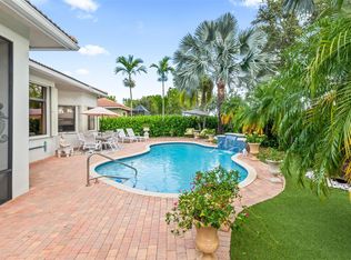 9266 Isles Cay Dr, Delray Beach, FL 33446