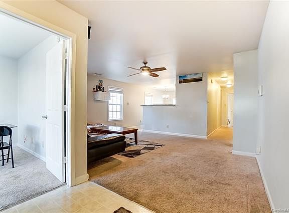 4th image of 3027 Meadow Knoll Dr