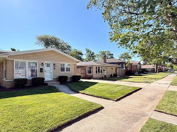 2nd image of 14237 Minerva Ave