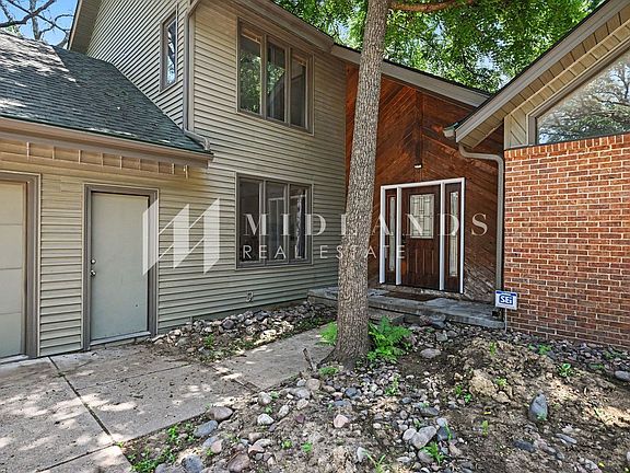 2nd image of 16611 S 57th Ave