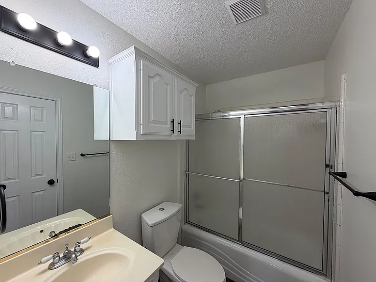 5003 Amherst St — Photo 8
