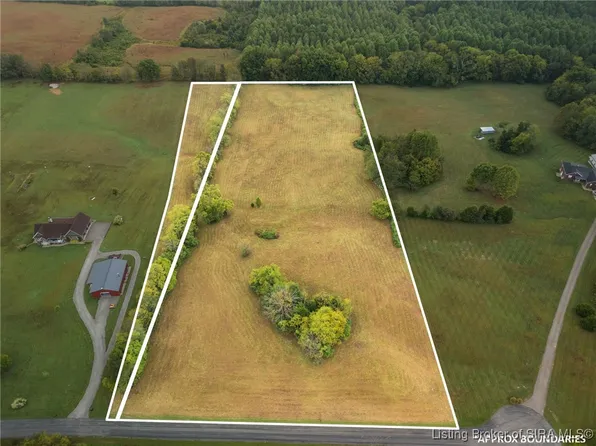 Southfork Drive SW, Corydon, IN 47112