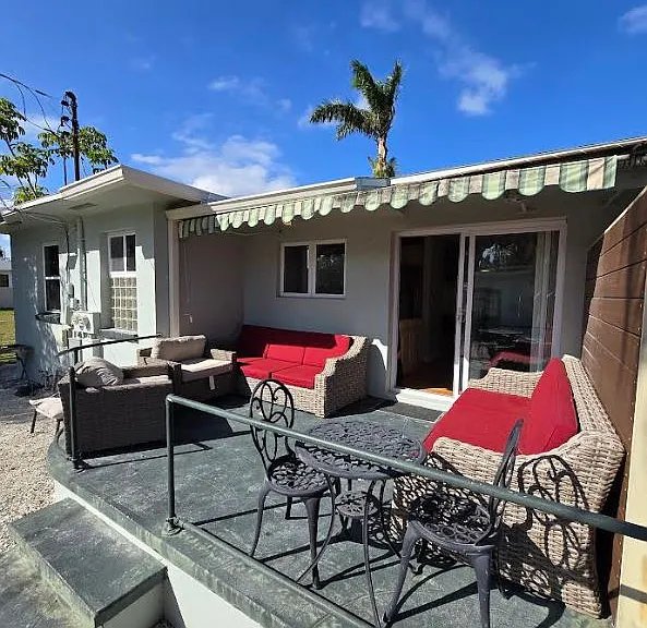 265 Mateo Way NE #1 — Photo 20
