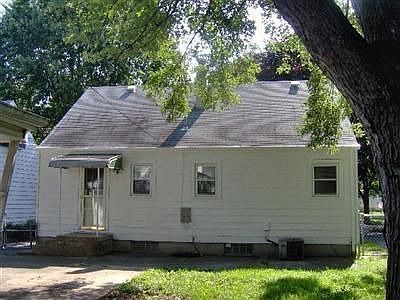 2nd image of 2917 Wehrly Ave