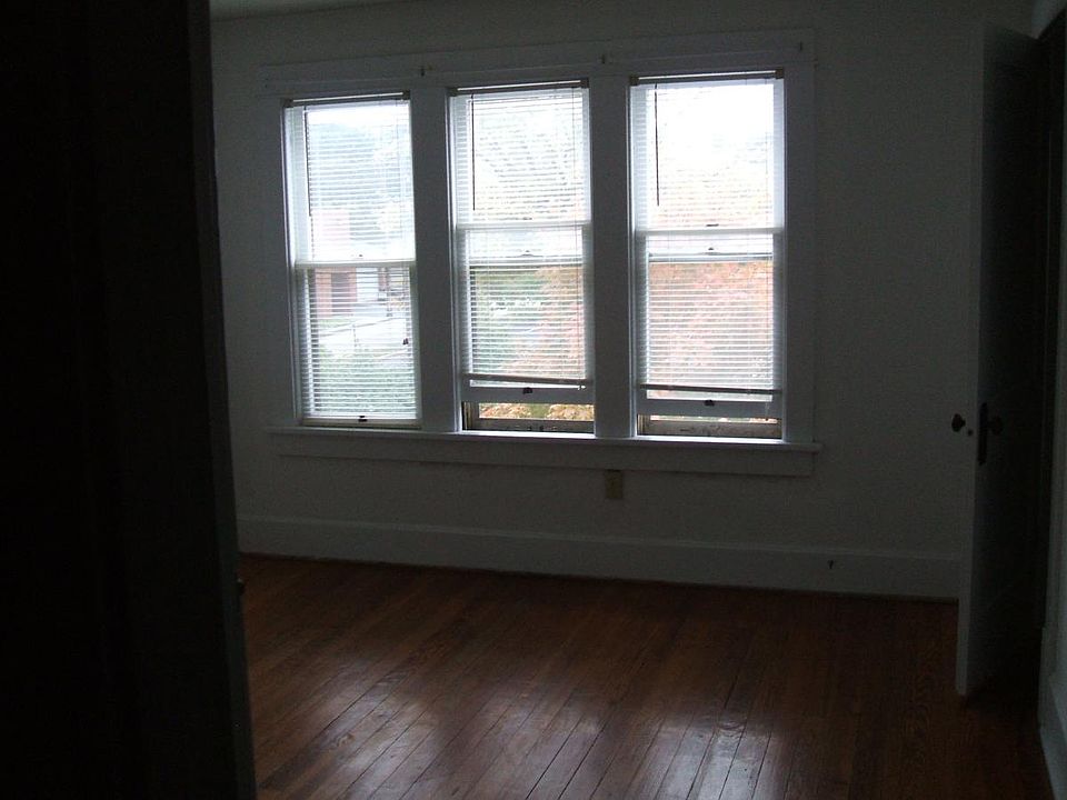 front bed room