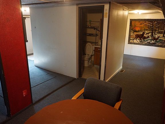 5th image of 1526 Mary Ann St