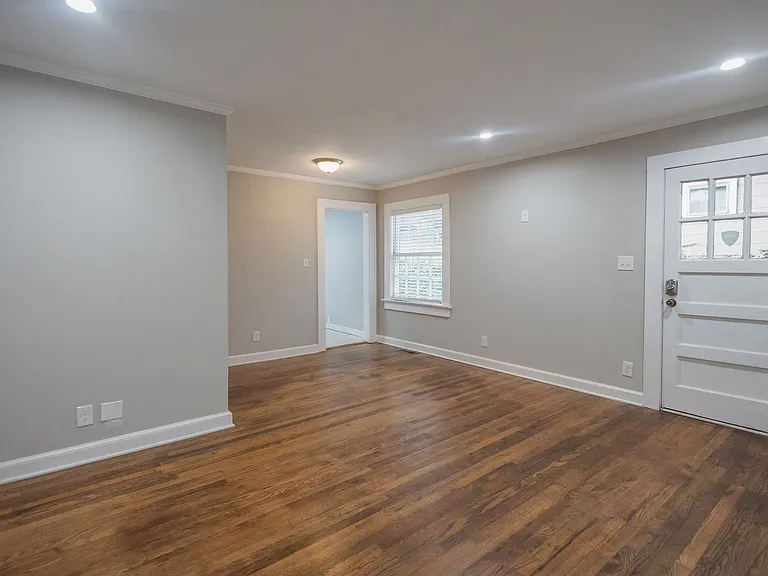 306 N 19th St — Photo 10
